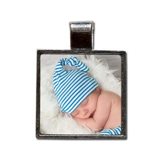 PJ56 Small Square Frame Necklace