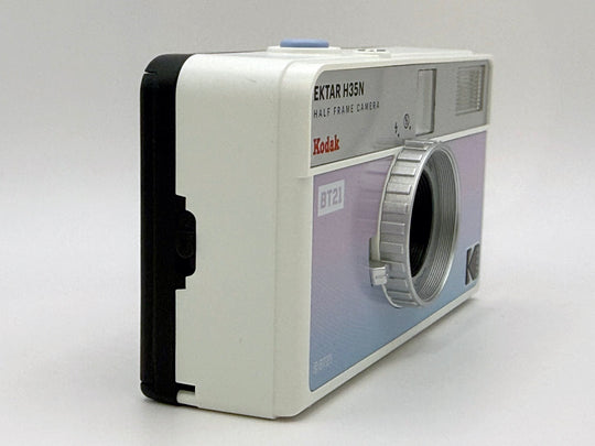 Kodak Ektar H35N Half Frame 35mm Film Camera – Lightweight & Easy to Use