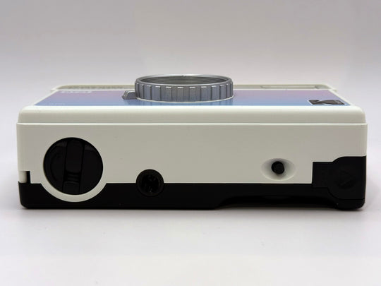 Kodak Ektar H35N Half Frame 35mm Film Camera – Lightweight & Easy to Use