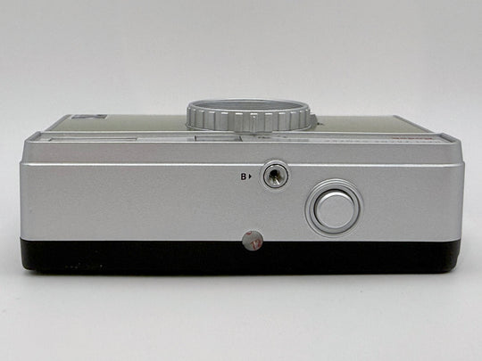 Kodak Ektar H35N Half Frame 35mm Film Camera – Lightweight & Easy to Use