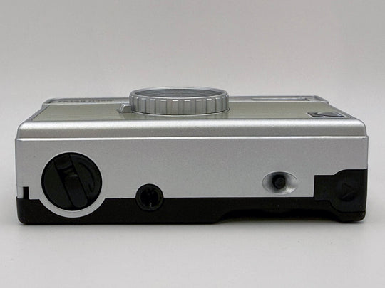 Kodak Ektar H35N Half Frame 35mm Film Camera – Lightweight & Easy to Use