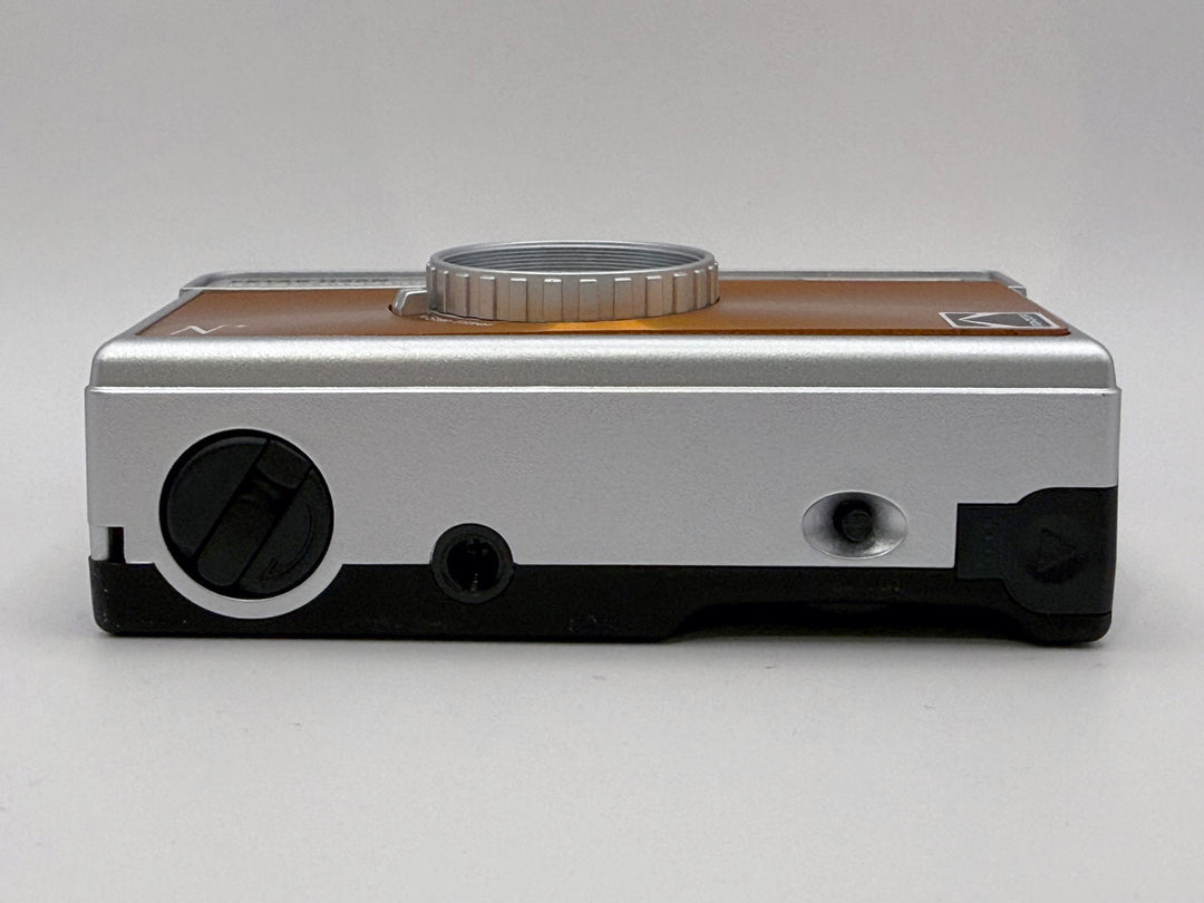 Kodak Ektar H35N Half Frame 35mm Film Camera – Lightweight & Easy to Use