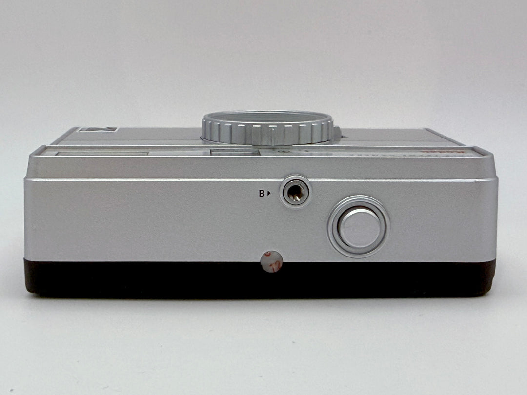 Kodak Ektar H35N Half Frame 35mm Film Camera – Lightweight & Easy to Use