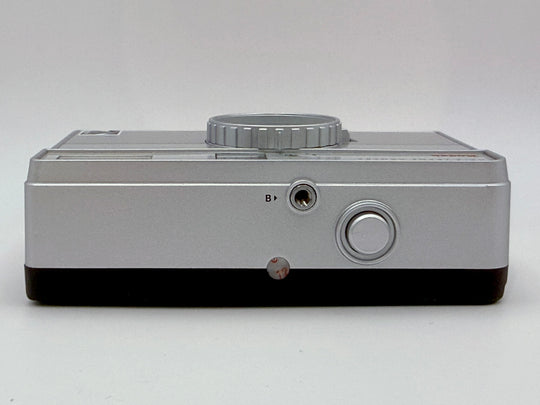 Kodak Ektar H35N Half Frame 35mm Film Camera – Lightweight & Easy to Use